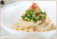 たたきオクラの冷やしのっけうどん