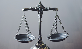 コンプライアンス