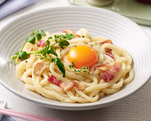 UCarbonara-Style Udon Noodles with Raw Egg