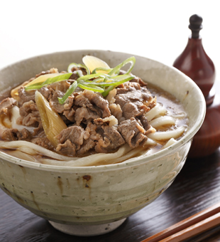 肉うどん うどんレシピ 冷凍食品ならテーブルマーク