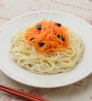 キャロットラペ風うどん