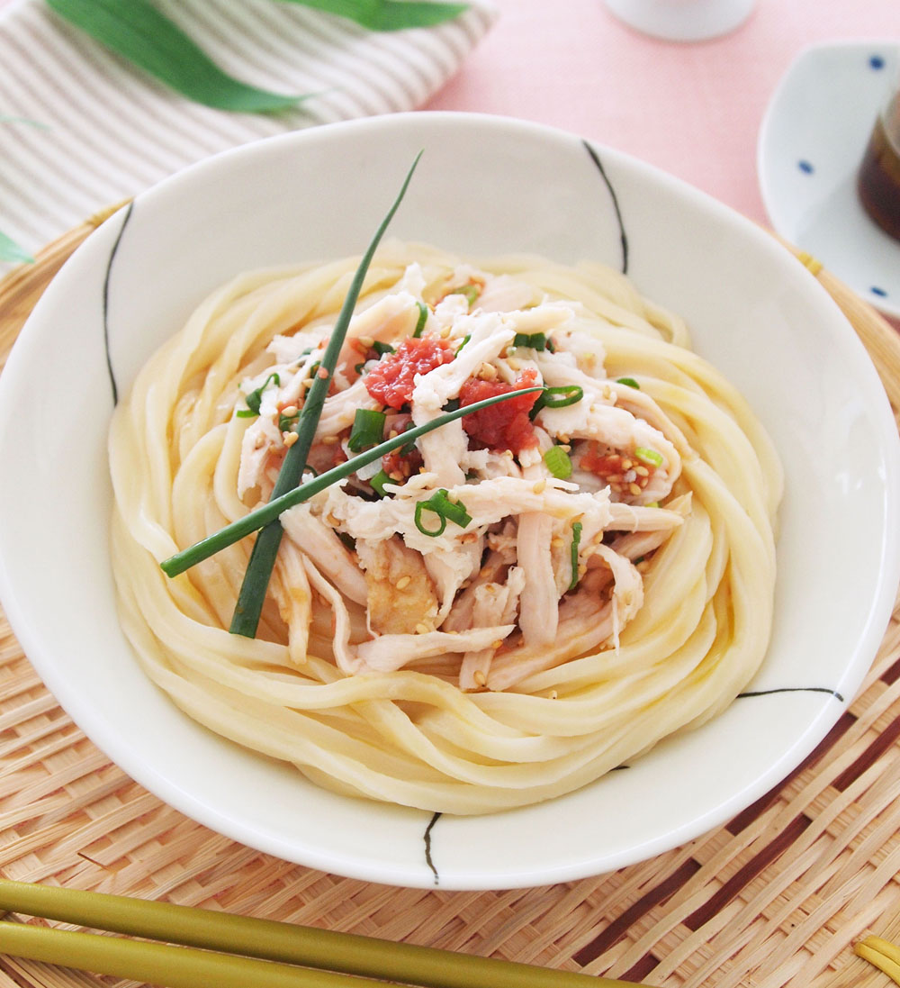 梅チキンのぶっかけうどん うどんレシピ 冷凍食品ならテーブルマーク