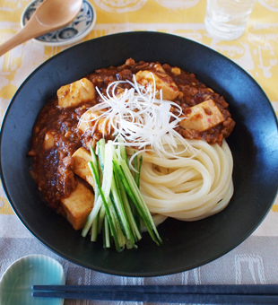 汁なし麻婆豆腐うどん