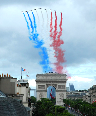 フランス革命記念日　（ パリ祭 ）