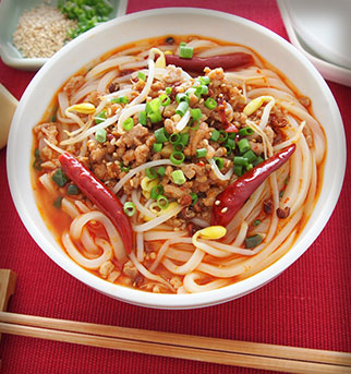 四川風麻辣うどん