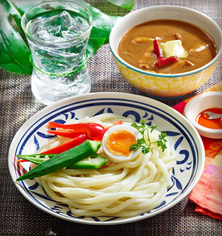 バターチキンカレーのつけうどん