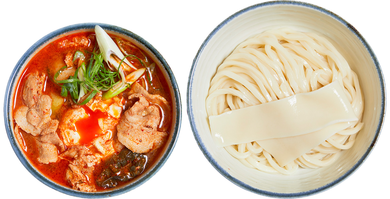 辛たまご肉汁うどん(並盛)/肉の増し増し