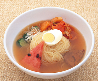 盛岡三大麺のひとつ「盛岡冷麺」